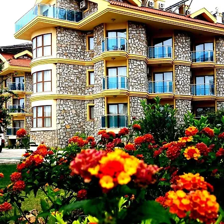 호텔 Adaburnu Golmar 4*